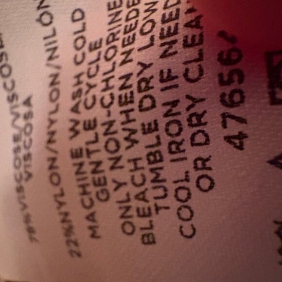 Ann Taylor pale pink sleeveless sweater M - Picture 3 of 3